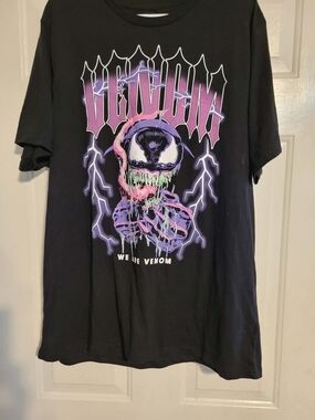 Marvel Venom Graphic Tee in Black with Purple Accents